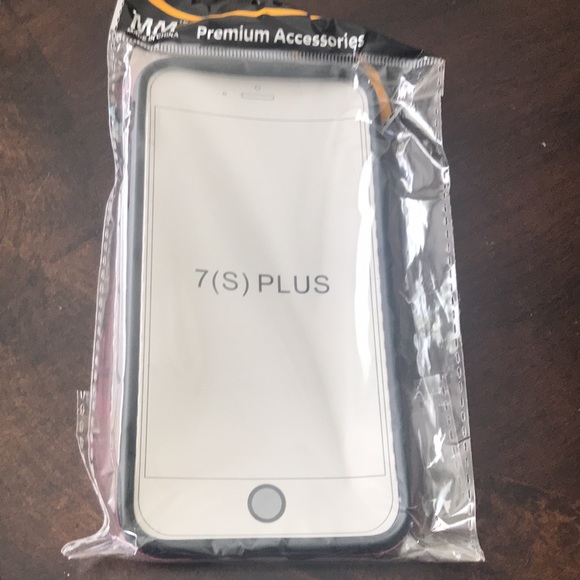 I phone 7 + Metal Slim Armor phone cover - Picture 2 of 3